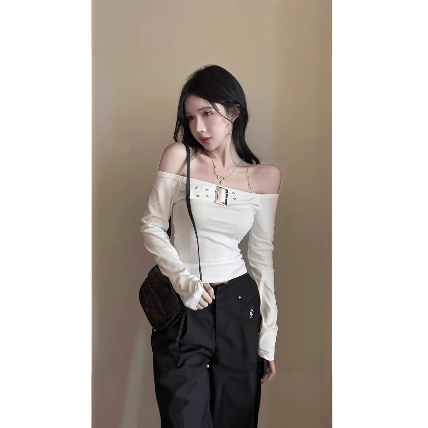 Sexy Off-Shoulder Long Sleeve T-Shirt for Women,  Fitted and Revealing Shoulder Top