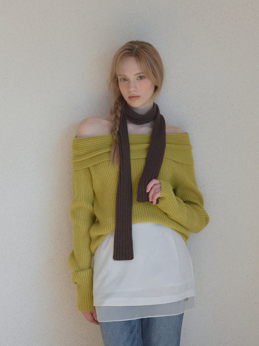 [TWEE] Eldin Off-Shoulder Ribbed Knit