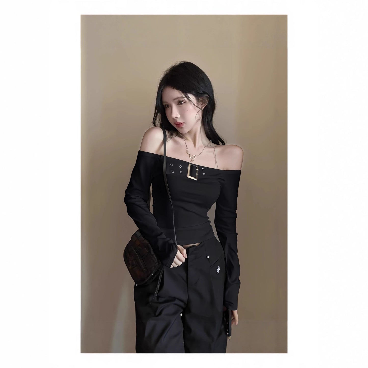 Sexy Off-Shoulder Long Sleeve T-Shirt for Women,  Fitted and Revealing Shoulder Top