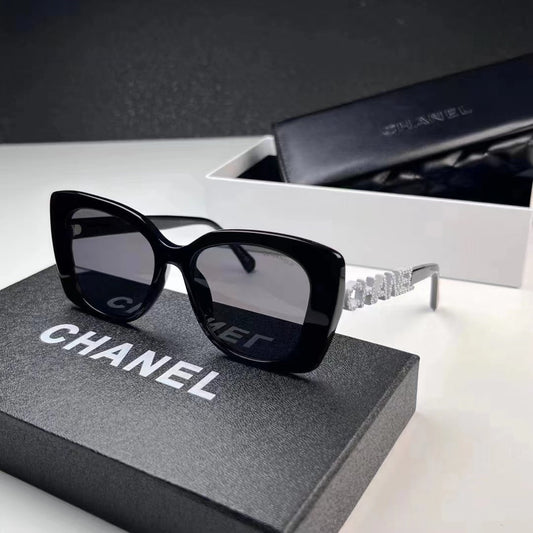 CHANEL CH5422