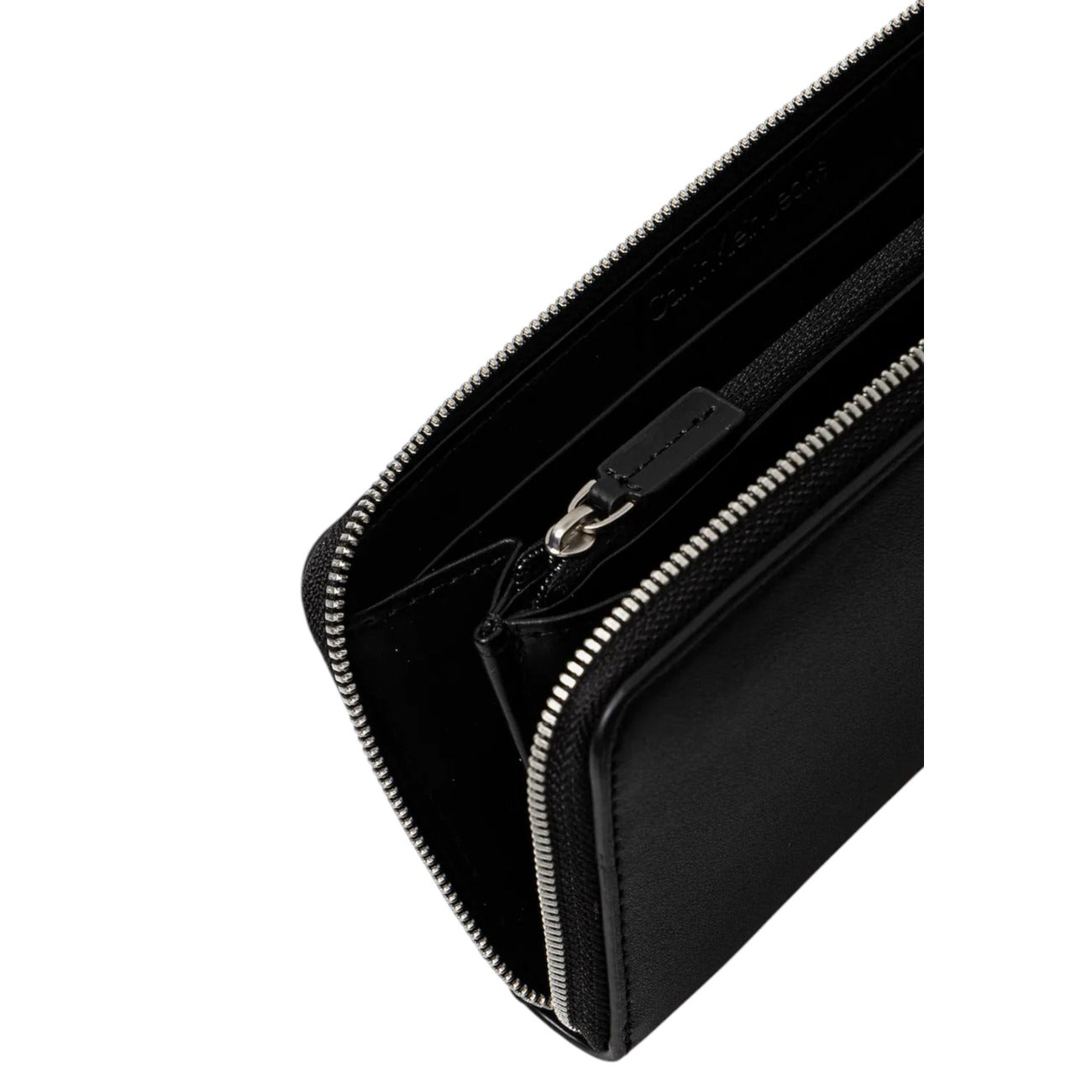 Calvin Klein  Women Wallet