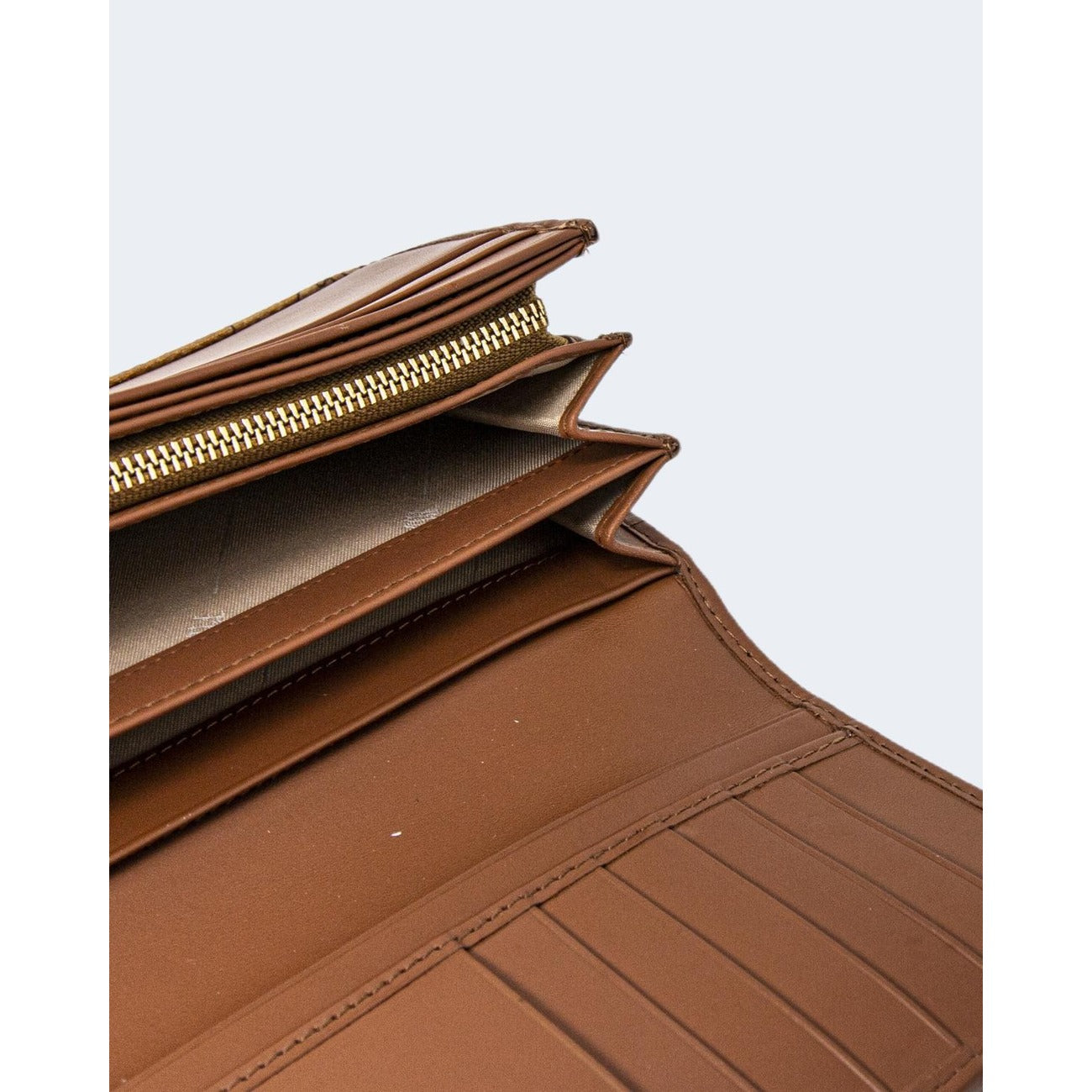 Alviero Martini Prima Classe  Women Wallet